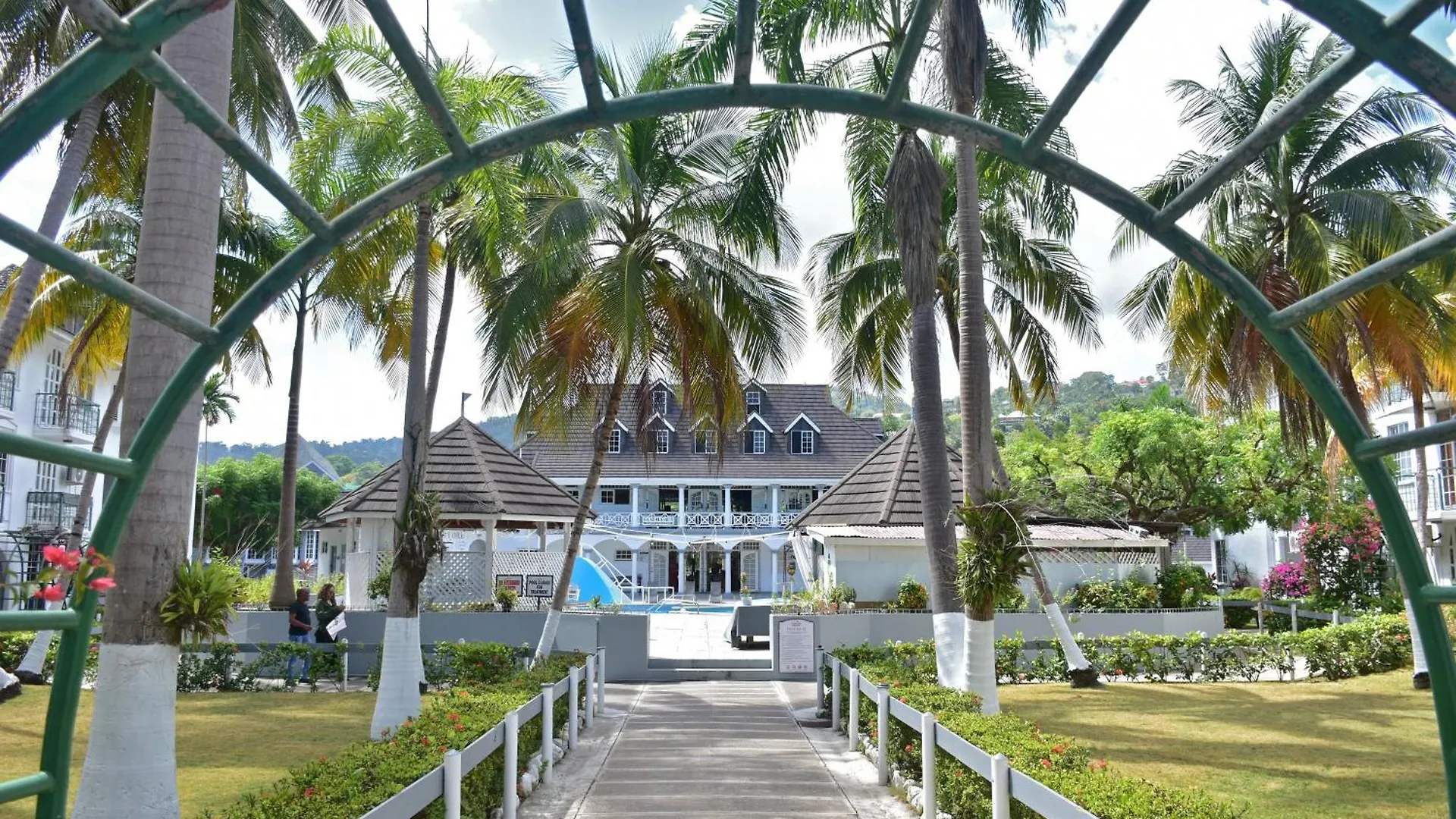 Czar'S Seaside Serenity@ Sandcastle, Ocho Rios. Daire Jamaika